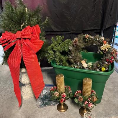 ST526 - Christmas Decorations, Miscellaneous Group Entry