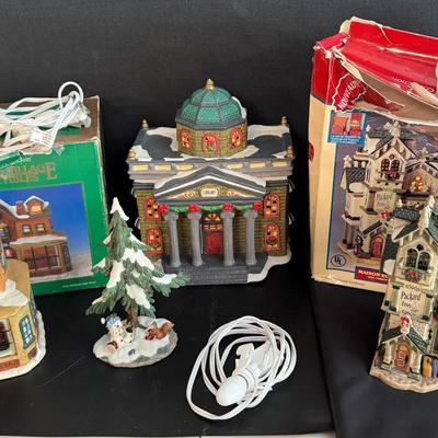 ST514 - Christmas Village Pieces, Mixed Group - Longrich Ltd., Lemax