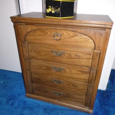 Sale Photo Thumbnail #166