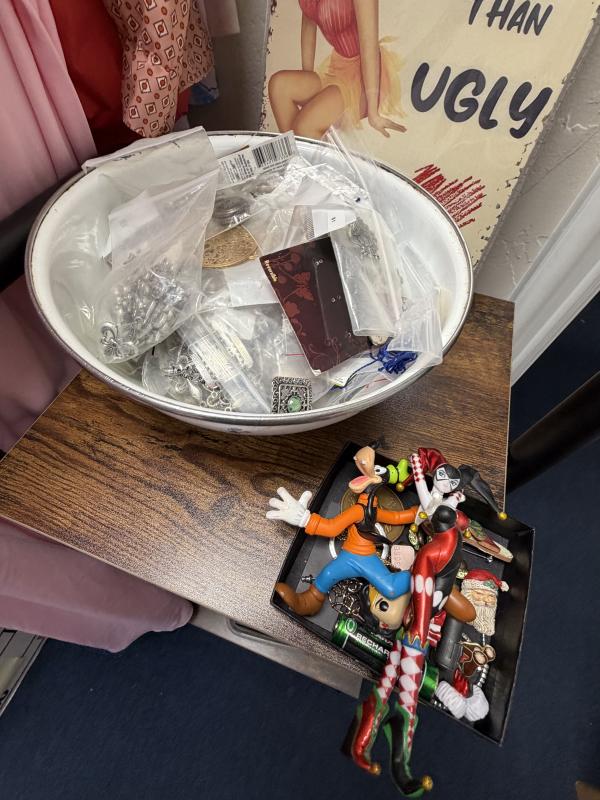 Sale Photo Thumbnail #6