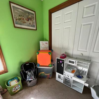 Sale Photo Thumbnail #120