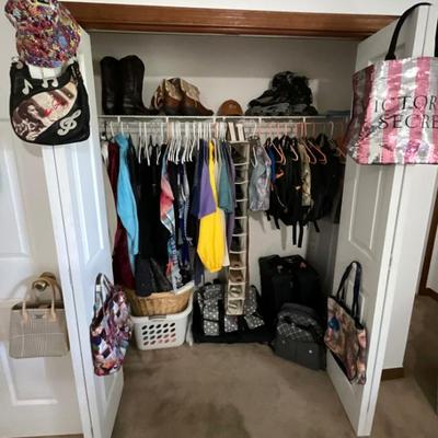 Sale Photo Thumbnail #121