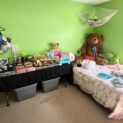 Sale Photo Thumbnail #108