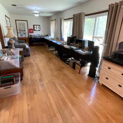 Sale Photo Thumbnail #51