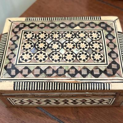 Sale Photo Thumbnail #165