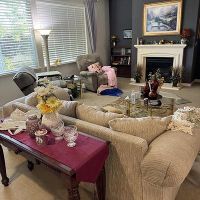 Sale Photo Thumbnail #76