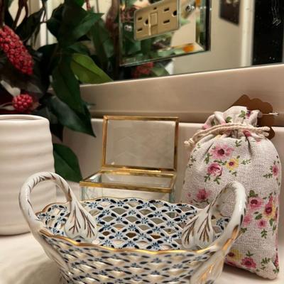 Sale Photo Thumbnail #18