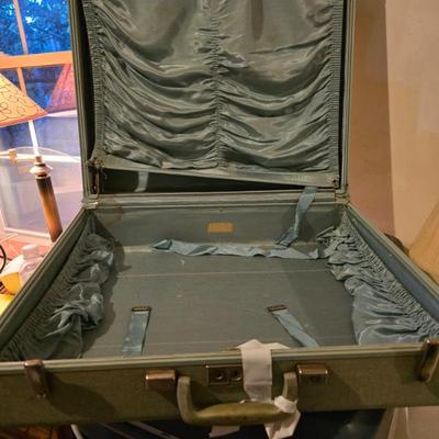 Sale Photo Thumbnail #101