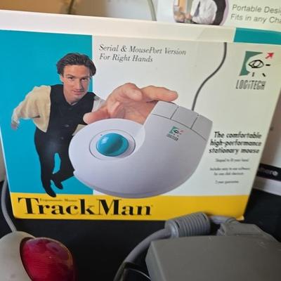 Sale Photo Thumbnail #102