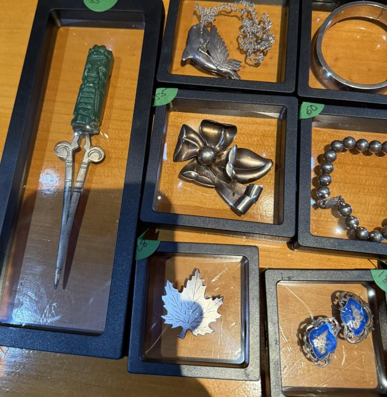 Sale Photo Thumbnail #267