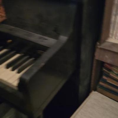 Sale Photo Thumbnail #244