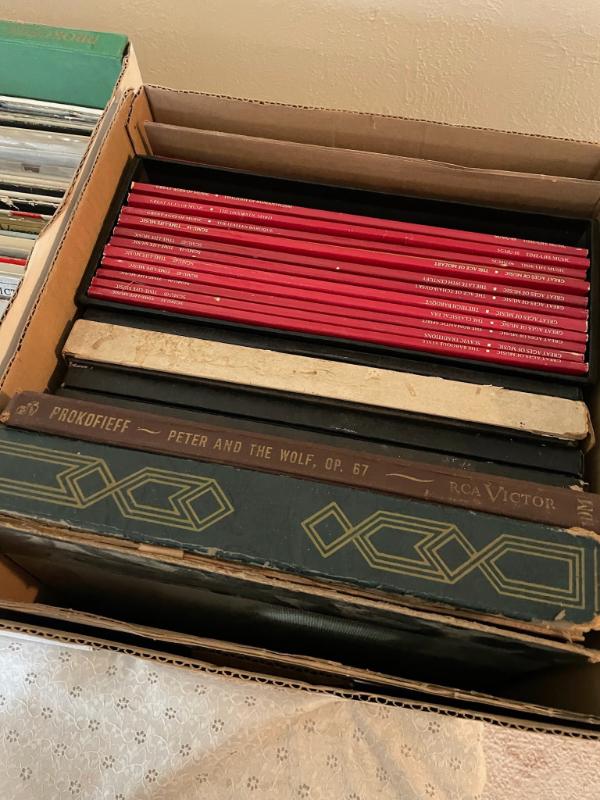 Sale Photo Thumbnail #588