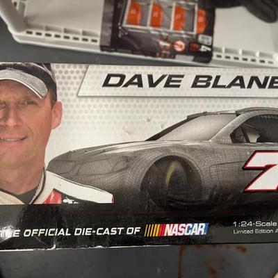 Sale Photo Thumbnail #170