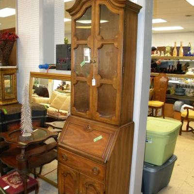 Sale Photo Thumbnail #108