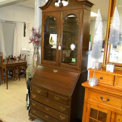 Sale Photo Thumbnail #113