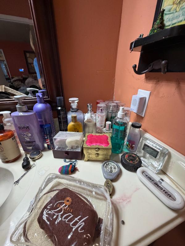 Sale Photo Thumbnail #68