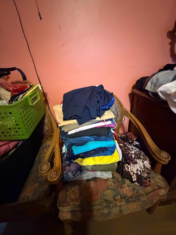 Sale Photo Thumbnail #11