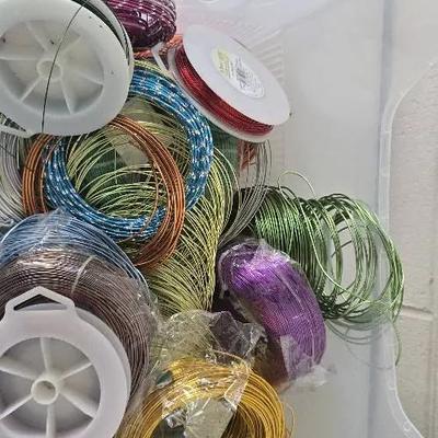 Mystery lot of jewelry accessories