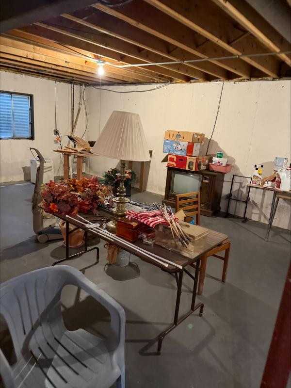 Sale Photo Thumbnail #17