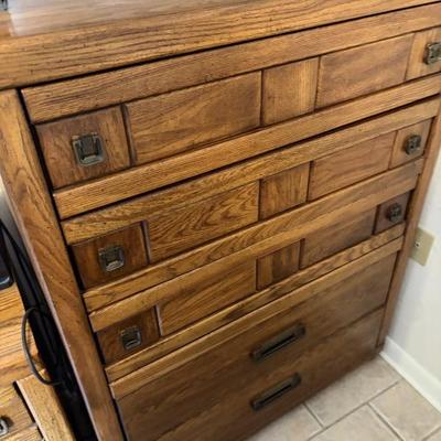 Sale Photo Thumbnail #144