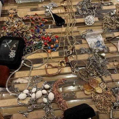 Sale Photo Thumbnail #207