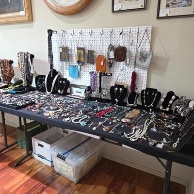 Sale Photo Thumbnail #20