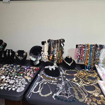 Sale Photo Thumbnail #15