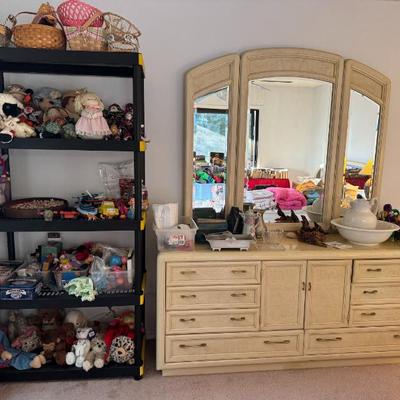 Sale Photo Thumbnail #98