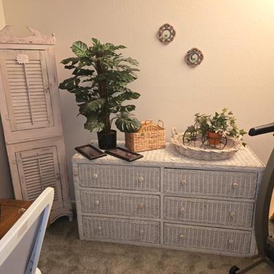 Sale Photo Thumbnail #98