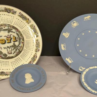 4 Wedgwood Plates