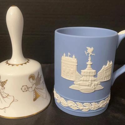 1971 Wedgwood Christmas Mug, 1974 Hammersley Annual Bell