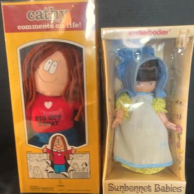 “Cathy” Plush & Vintage 1975 Knickerbocker Sunbonnet Babies “Molly” Doll