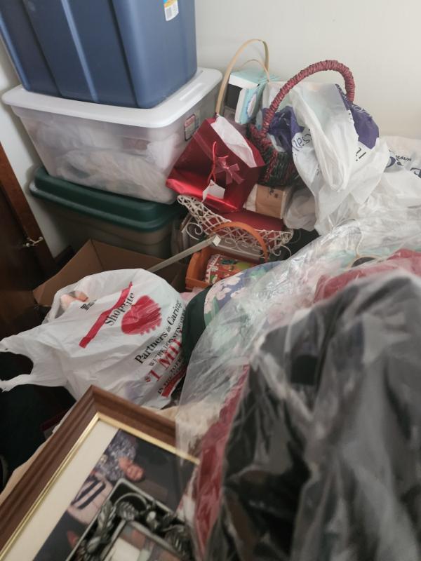 Sale Photo Thumbnail #130