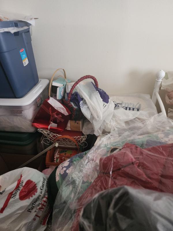 Sale Photo Thumbnail #129