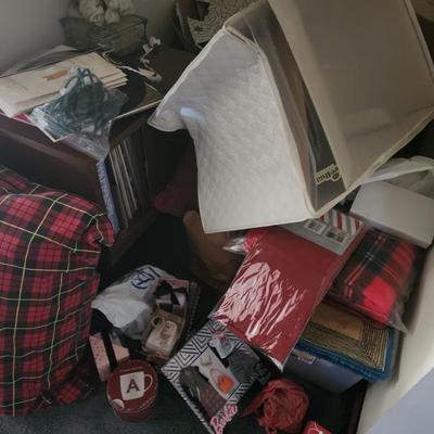 Sale Photo Thumbnail #79