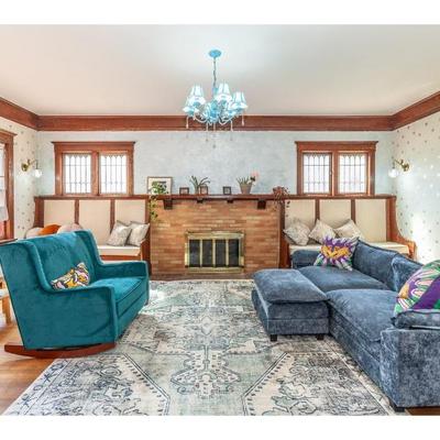 Sale Photo Thumbnail #2