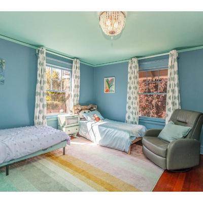 Sale Photo Thumbnail #5