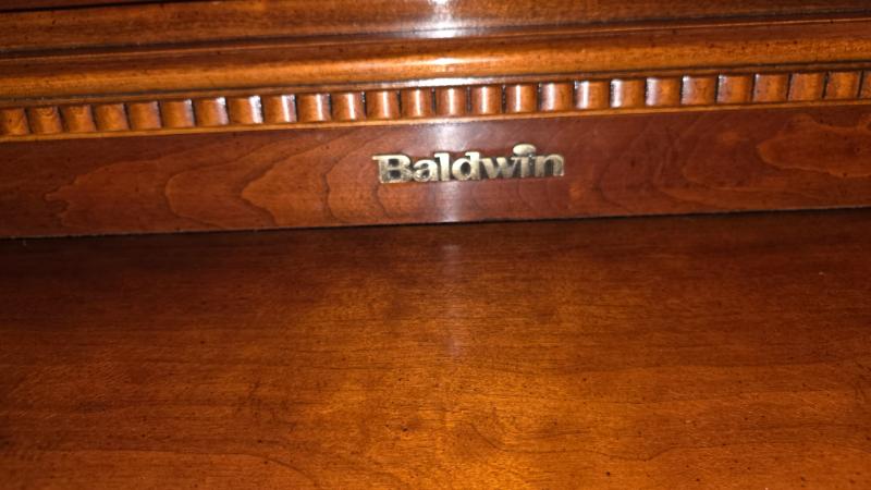 Sale Photo Thumbnail #33