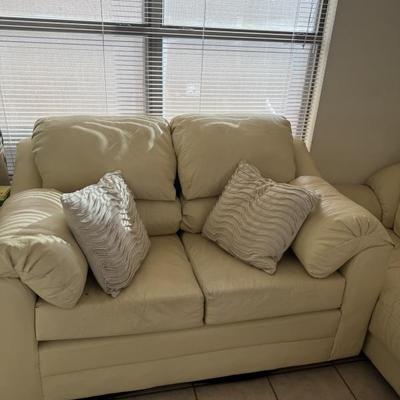 Sale Photo Thumbnail #498