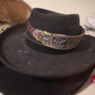 Sale Photo Thumbnail #163