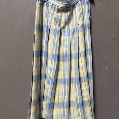 Sale Photo Thumbnail #177