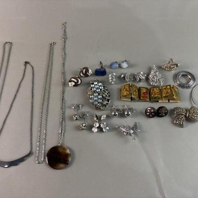 Sale Photo Thumbnail #157