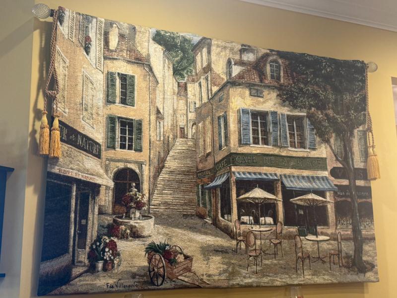 Sale Photo Thumbnail #3