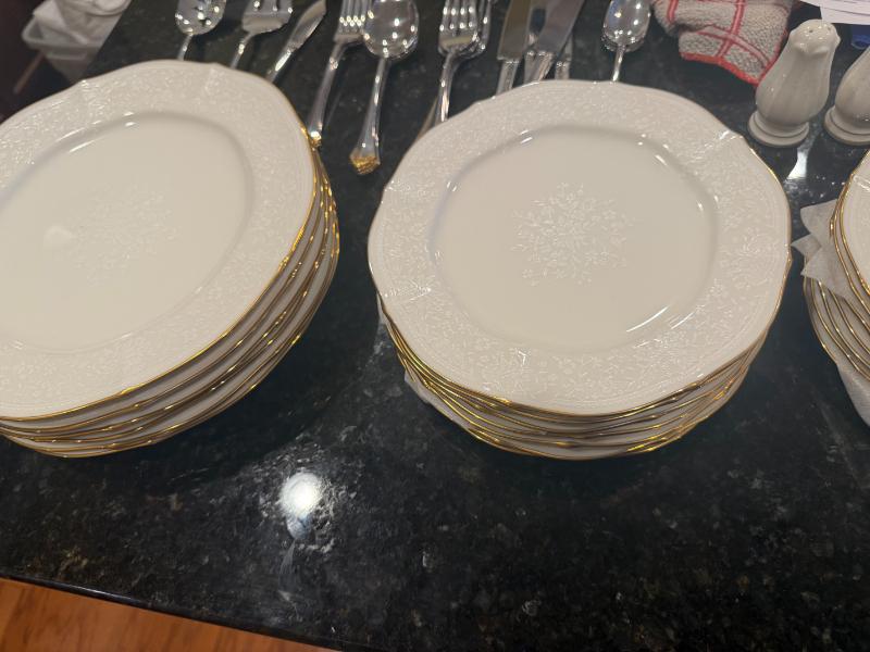 Sale Photo Thumbnail #12