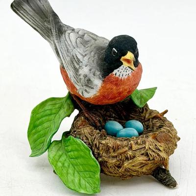 Lenox Garden Bird Collection Figurine American Robin