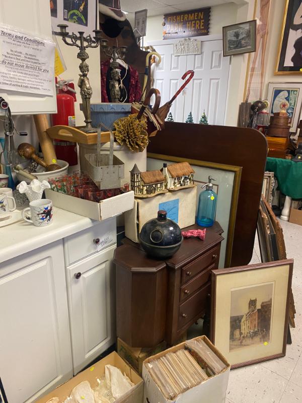 Sale Photo Thumbnail #17