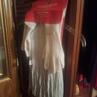 Sale Photo Thumbnail #36