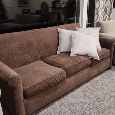 Sale Photo Thumbnail #24