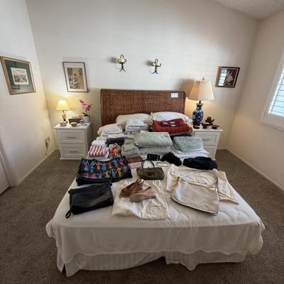 Sale Photo Thumbnail #11