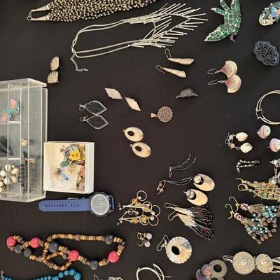 Sale Photo Thumbnail #17